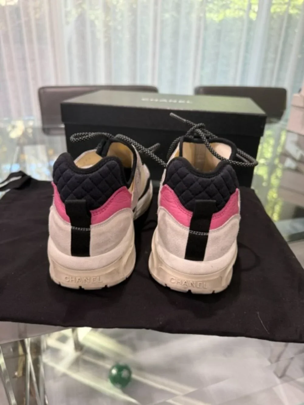 CHANEL Sneakers